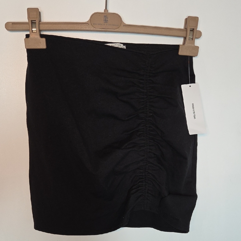 Urban Outfitters black ruched mini skirt Size Small